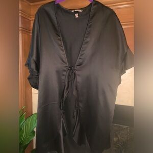 NWT VTG Victoria’s Secret Robe